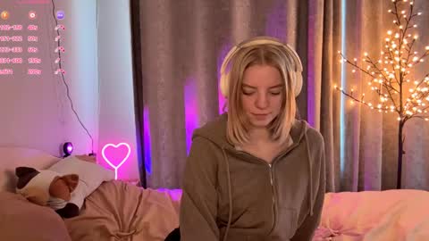 Marry online show from April 12, 3:26 pm