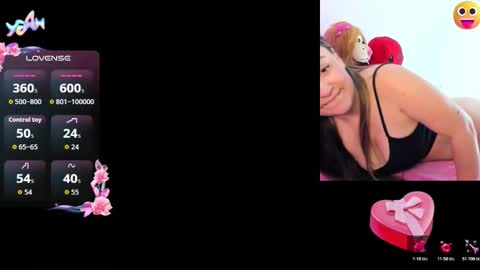 Mia online show from April 12, 8:22 pm