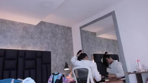 Crystal online show from November 9, 7:04 am