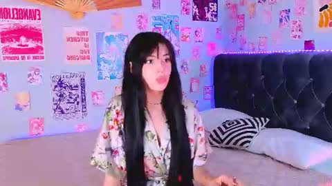 crystall0ve online show from August 2, 2:42 pm