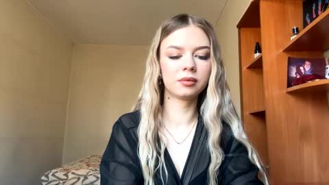 Jesi online show from March 29, 5:17 am