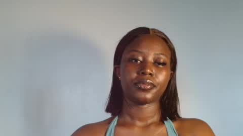 Snapshot of cum_ebony_smile chatting on October 3, 12:21 pm cherry online show from October 3, 12:21 pm