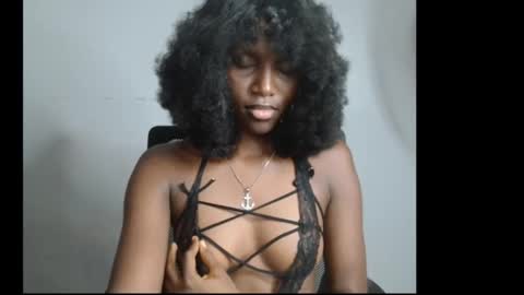 sophie online show from March 13, 9:54 am