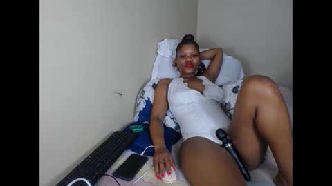 cumcravingss online show from March 3, 8:29 pm