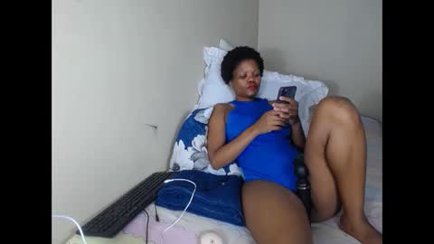 cumcravingss online show from February 26, 8:46 pm