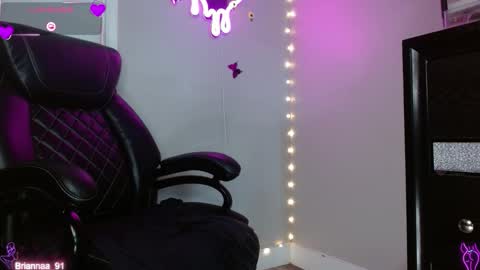 Briannaa online show from October 31, 6:45 pm