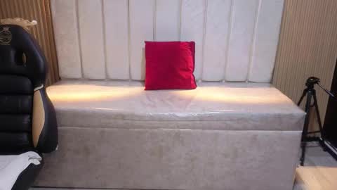 cute_angel_1 online show from March 19, 7:24 am