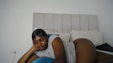 Liya online show from September 16, 8:06 pm