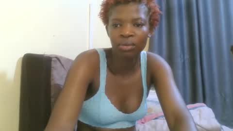 cute_banice online show from December 29, 1:45 am