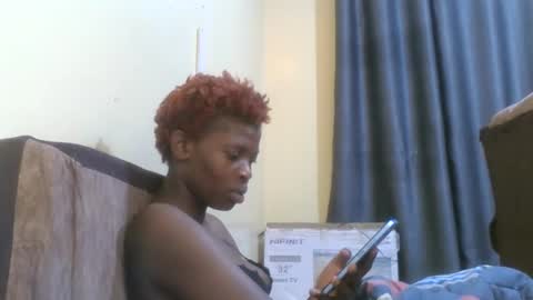 cute_banice online show from December 28, 2:11 am