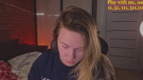 Snapshot of cute_darina chatting on December 26, 5:26 am Everyday stream in the same time online show from December 26, 5:26 am