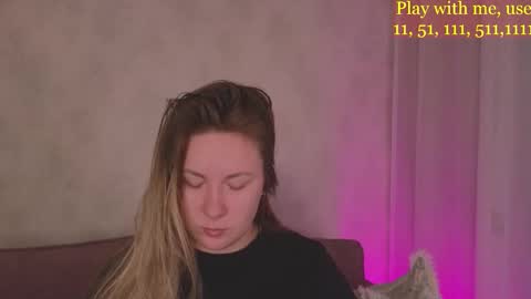 Snapshot of cute_darina chatting on September 15, 1:47 am Everyday stream in the same time online show from September 15, 1:47 am