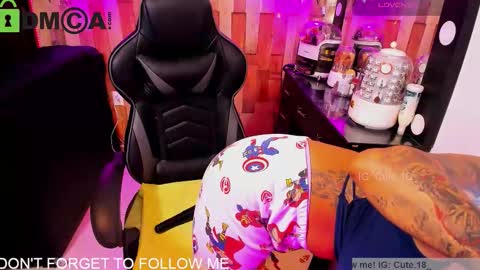    Independent Model online show from March 26, 10:00 pm