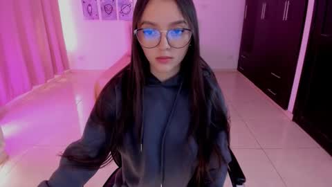 Bella Fox online show from January 12, 2:44 pm