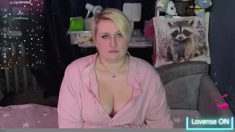 Hanna online show from March 26, 8:21 pm