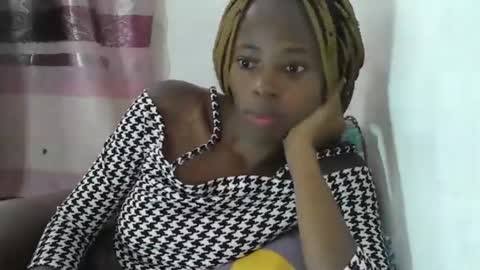 cute_sonny online show from February 23, 11:47 am