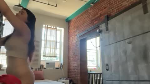 Snapshot of cuteballoons chatting on September 9, 3:45 pm CuteBalloons online show from September 9, 3:45 pm