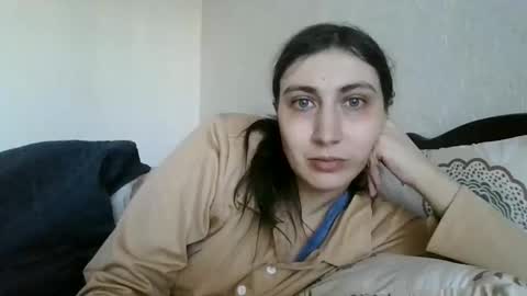 cutekattie online show from March 4, 9:27 am