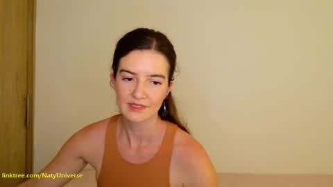 Snapshot of cutenataly chatting on October 1, 11:42 pm Nataly  online show from October 1, 11:42 pm