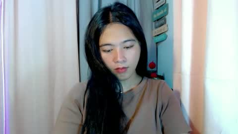 cute online show from March 3, 8:48 pm