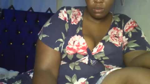 Snapshot of cutey_mellanin chatting on September 14, 7:23 pm cutey_mellanin online show from September 14, 7:23 pm