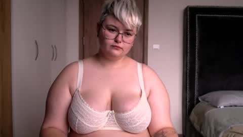 Sophie  Lilith online show from November 6, 6:19 am