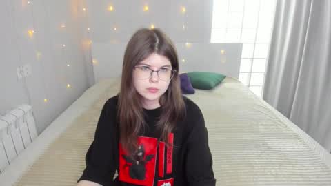 cutie_lory online show from February 13, 8:38 am