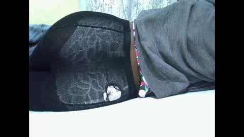 cutiehanish4 online show from October 31, 7:07 pm