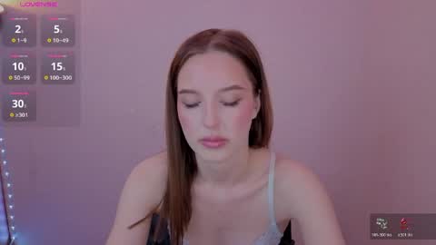 Olivia online show from April 13, 7:14 pm