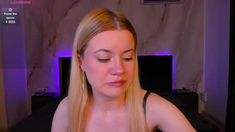 Snapshot of cutiepie69__ chatting on March 8, 8:46 pm cutiepie69__ online show from March 8, 8:46 pm