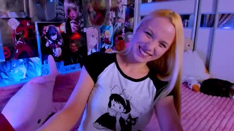 Nora online show from March 22, 9:21 pm