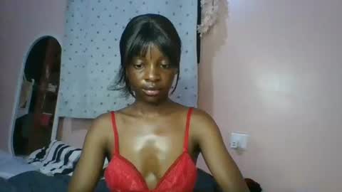 cutty_teshy online show from November 6, 3:51 pm