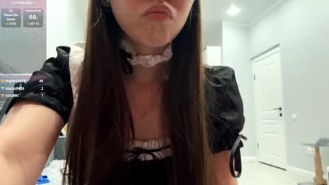 Snapshot of cwenecollins chatting on September 10, 1:44 pm Akemi online show from September 10, 1:44 pm