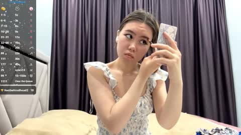 Snapshot of cwenecollins chatting on October 10, 11:04 am Akemi online show from October 10, 11:04 am