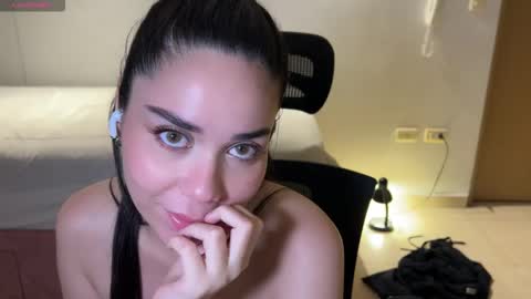 cyborgmuse online show from February 16, 11:10 am