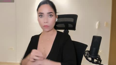 cyborgmuse online show from October 22, 6:18 am