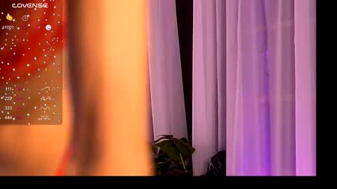 Snapshot of cynthiawest chatting on October 20, 3:09 am Ivy online show from October 20, 3:09 am