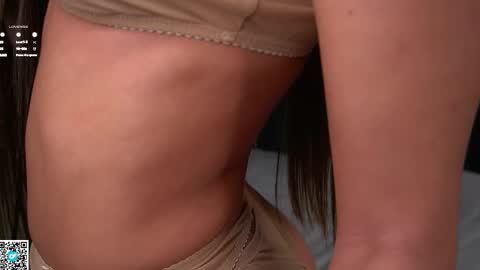 Isabella online show from November 27, 1:19 am