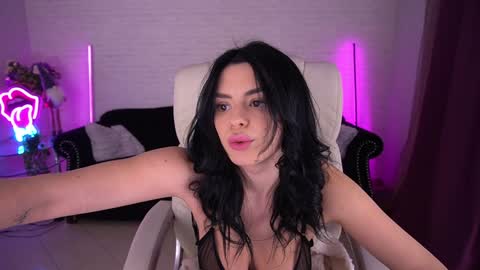 daenerys_daen online show from February 3, 11:09 am
