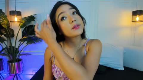 Snapshot of dafne_hillss chatting on October 20, 12:41 pm dafne_hillss online show from October 20, 12:41 pm