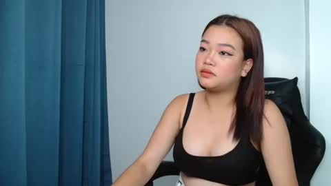 Snapshot of dainaxoxoxo chatting on October 7, 7:40 pm Diana online show from October 7, 7:40 pm