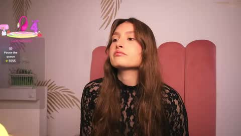 Lauren            online show from March 12, 12:36 pm