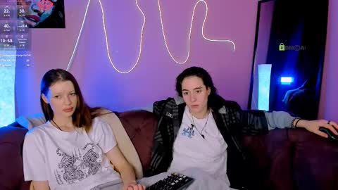 daisy online show from February 28, 12:21 am