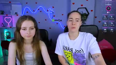 daisy online show from June 22, 12:13 pm