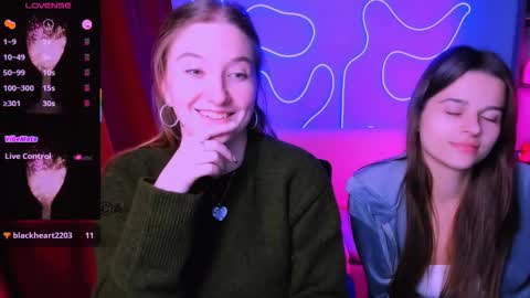 Snapshot of daisy_candy chatting on October 6, 12:05 am Little Di online show from October 6, 12:05 am