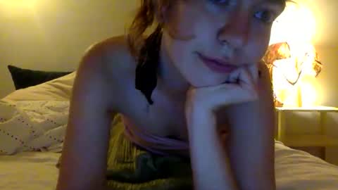 DaisyB3 online show from October 26, 8:15 pm