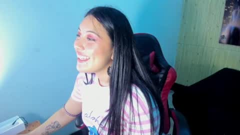 Dakota online show from April 14, 7:36 pm