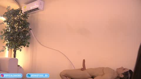 dako online show from March 18, 12:37 am