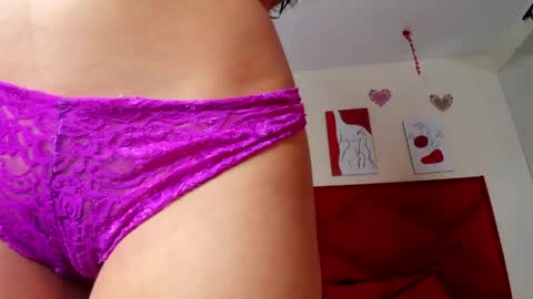 dakotaholand online show from March 25, 10:56 pm