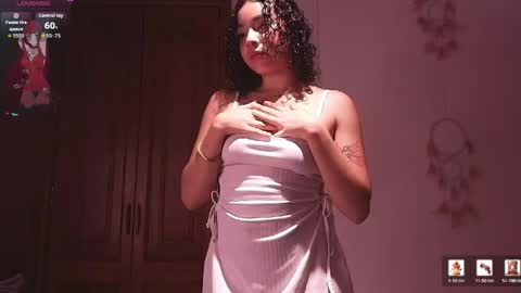 D A L H I L A online show from April 15, 12:28 pm